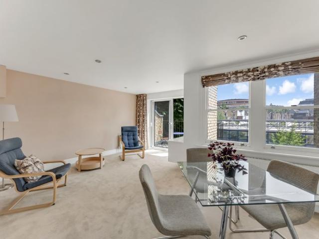 House for rent in St. John's Wood, Greater London