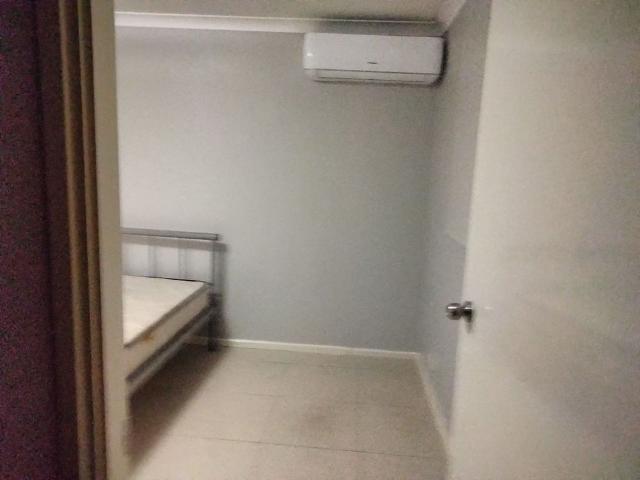 Room for rent in Cockburn, Western Australia