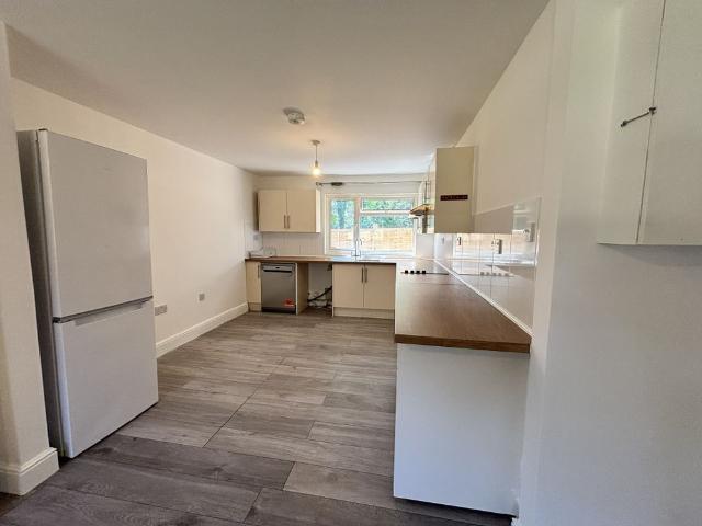 House for rent in Ashlyns Estate, Pouchen End