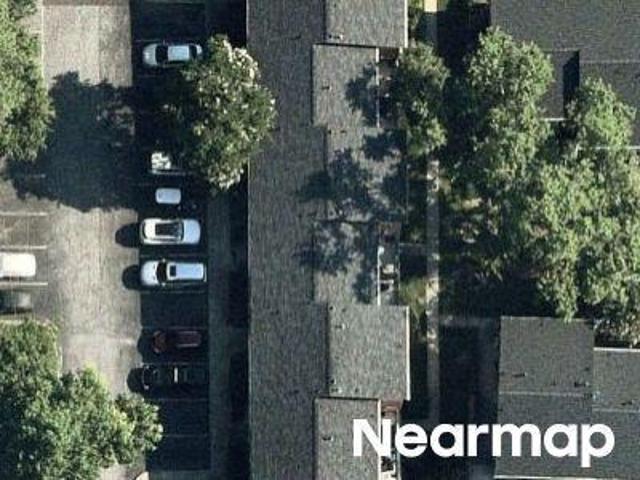 Townhouse for sale in Sandy Springs, Fulton County