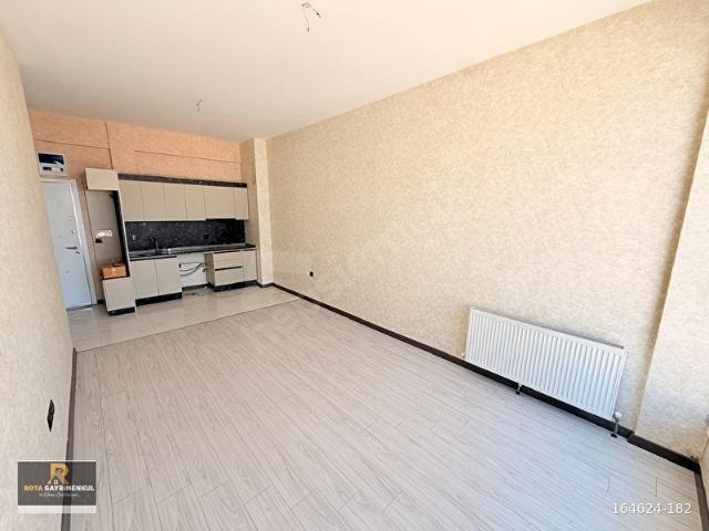 Sincan, Ankara içerisinde satılık mülk