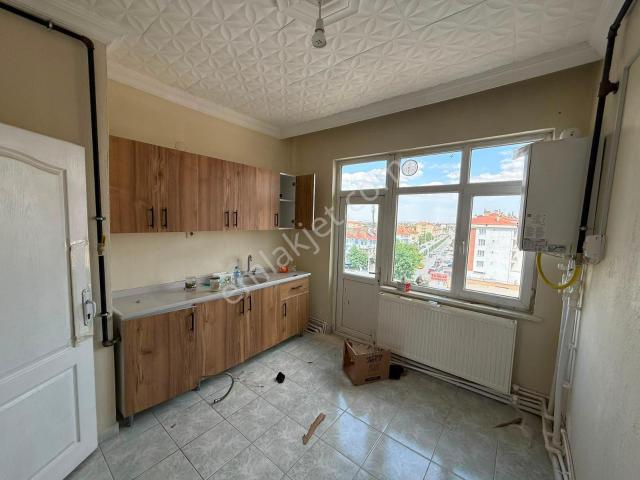 Akşehir, Konya içerisinde kiralık mülk