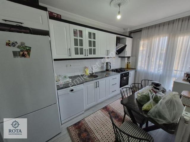 Buca, İzmir içerisinde satılık mülk