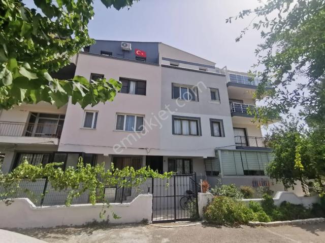 Menderes, İzmir içerisinde kiralık mülk