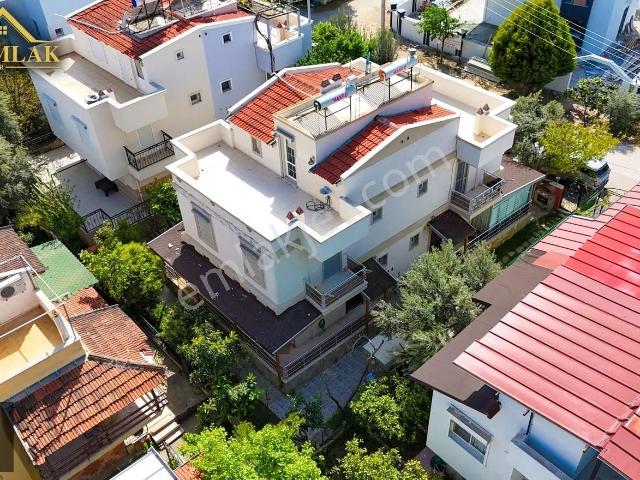 Menderes, İzmir içerisinde satılık Villa