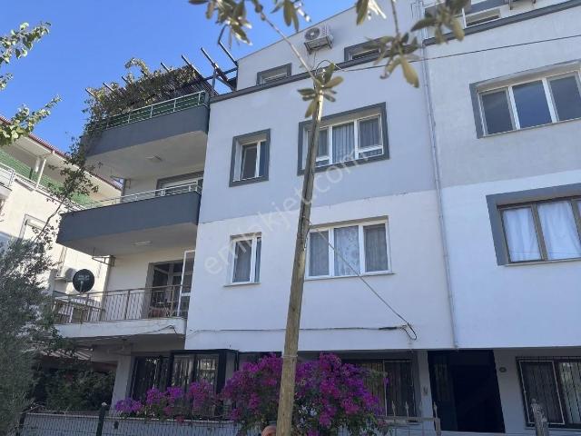Gümüldür İnönü Mahallesi, Menderes içerisinde kiralık mülk