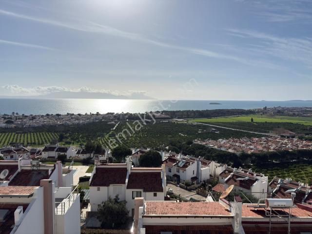 Gümüldür İnönü Mahallesi, Menderes içerisinde satılık Villa