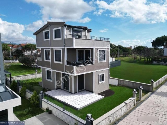 Ayvalik, Balikesir içerisinde satılık Villa