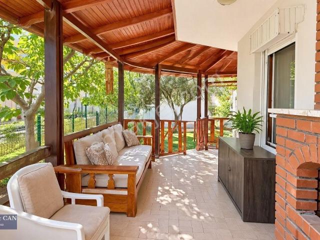 Altınova Mahallesi, Ayvalık içerisinde satılık Villa