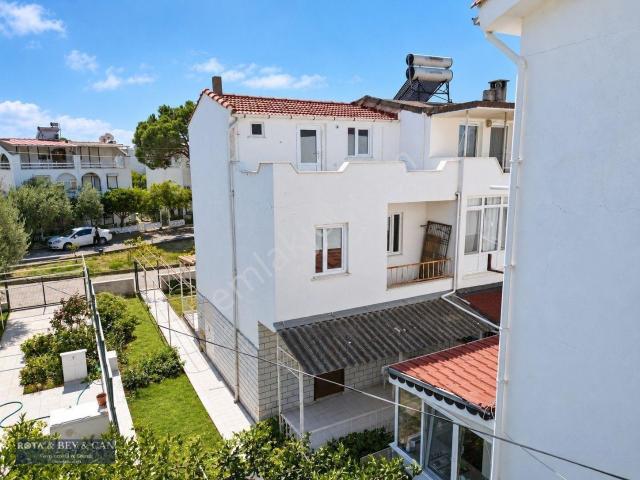Sahil, Ayvalık içerisinde satılık Villa