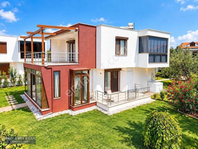 Ayvalik, Balikesir içerisinde satılık Villa