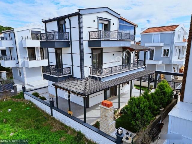 Ayvalik, Balikesir içerisinde satılık Villa