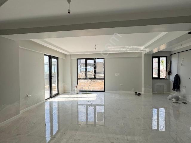 Karamürsel, Kocaeli içerisinde kiralık mülk
