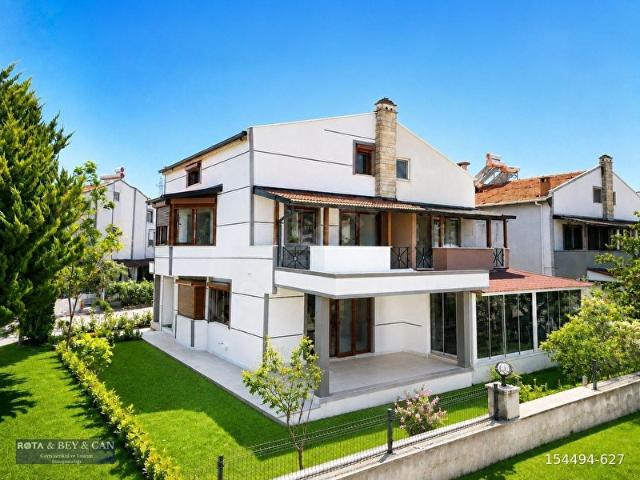 Ayvalik, Balikesir içerisinde satılık Villa