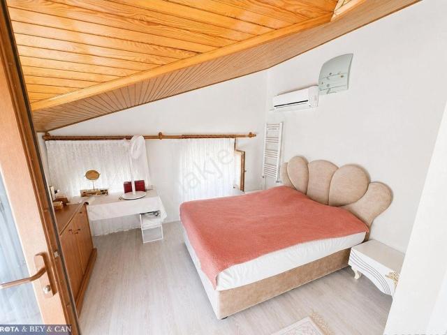 Ayvalik, Balikesir içerisinde satılık Villa