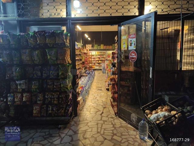 Üsküdar, İstanbul içerisinde satılık Dükkan