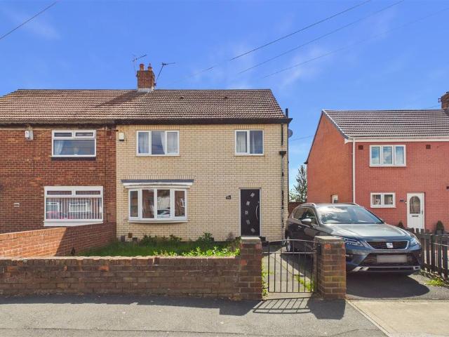House for rent in Hylton Red House Estate, Tyne And Wear