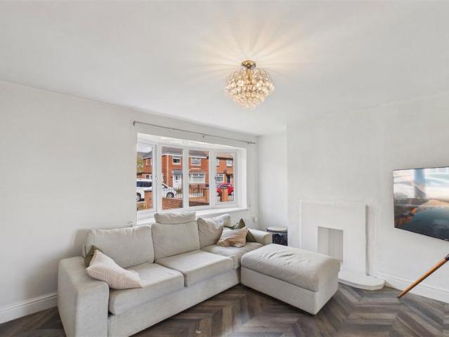 House for rent in Hylton Red House Estate, Tyne And Wear