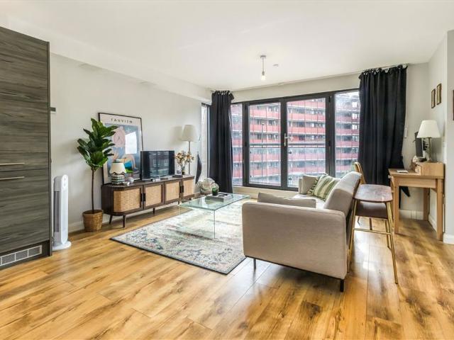 Studio for rent in Rotherhithe, Greater London