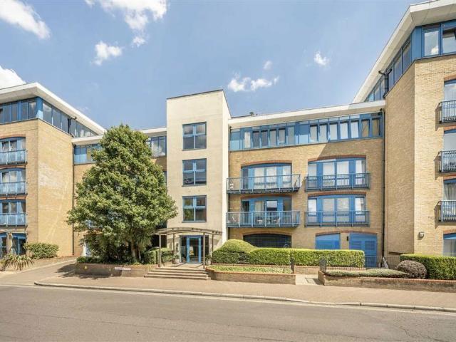 Apartment for rent in London Borough of Southwark, Greater London