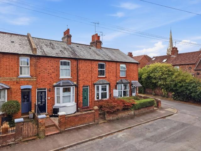 House for rent in Pachesham Park, Surrey