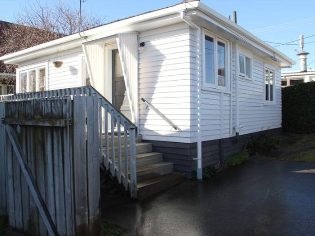 House for rent in Wairau Valley