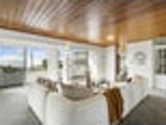 House for rent in Whangaparaoa, Oroua County