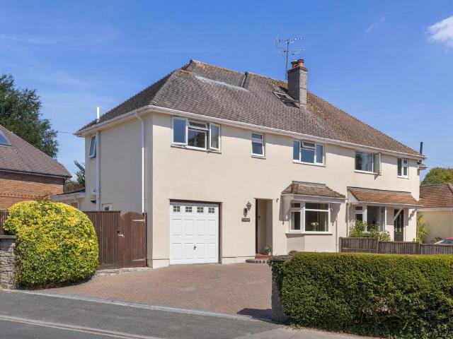 House for rent in Fordington