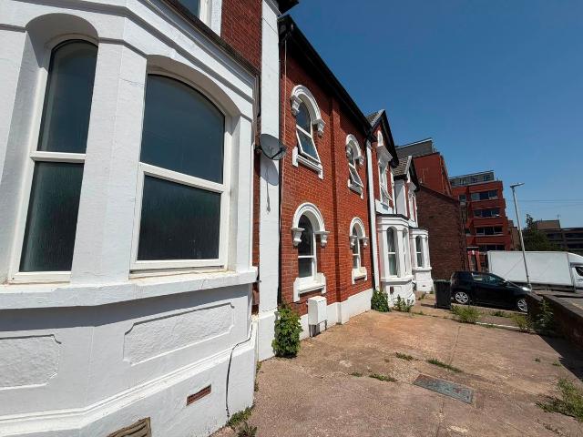 Room for rent in Spring Park, Luton