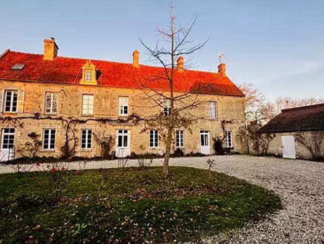 Maison vente à Caen, Rots