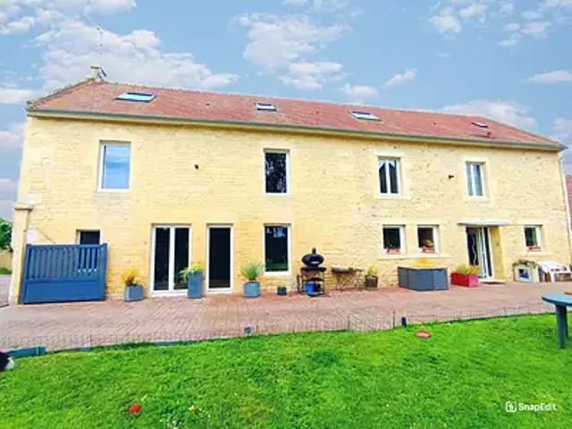 Maison vente à Caen, Rots