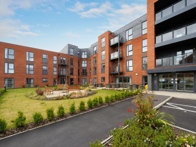 Apartment for rent in Lichfield, Boley Park