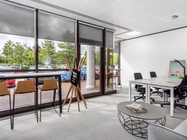 Bedrijfspand te huur in Centrum, Rotterdam