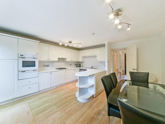 House for rent in London Yard, Isle Of Dogs