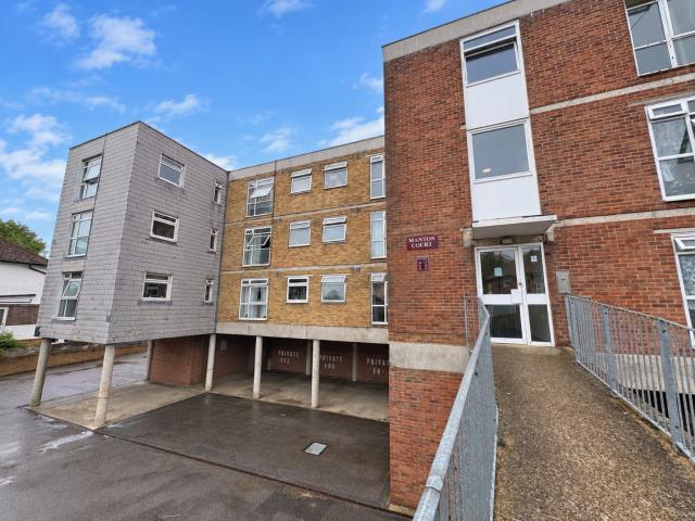 Studio for rent in St Anthony's Hill, Eastbourne