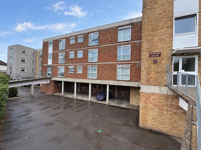 Studio for rent in St Anthony's Hill, Eastbourne
