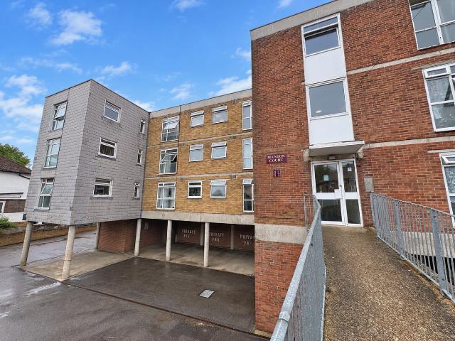 Studio for rent in St Anthony's Hill, Eastbourne