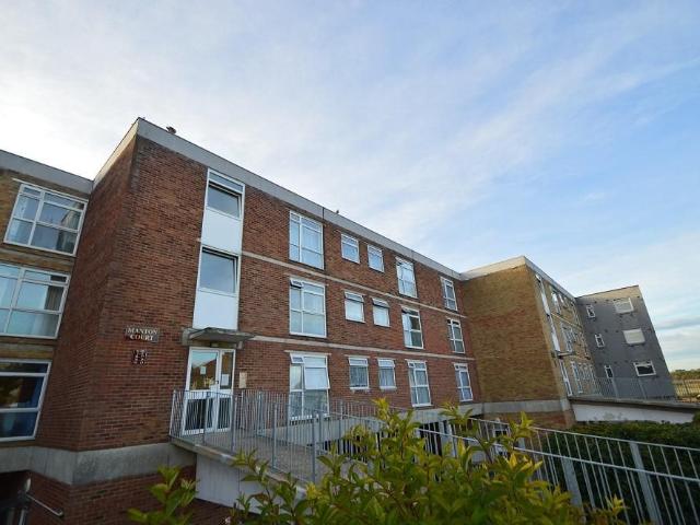 Studio for rent in St Anthony's Hill, Eastbourne