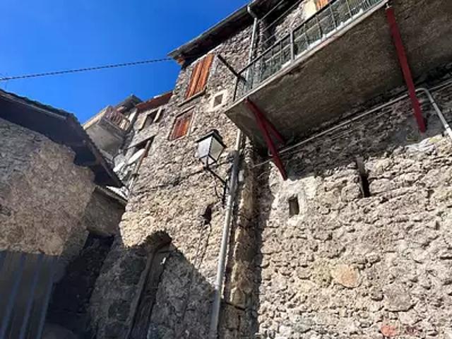 Maison vente à Nice, Roubion