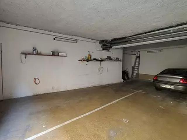 Garage vente à Rouen, Vieux-Marché-Cathédrale