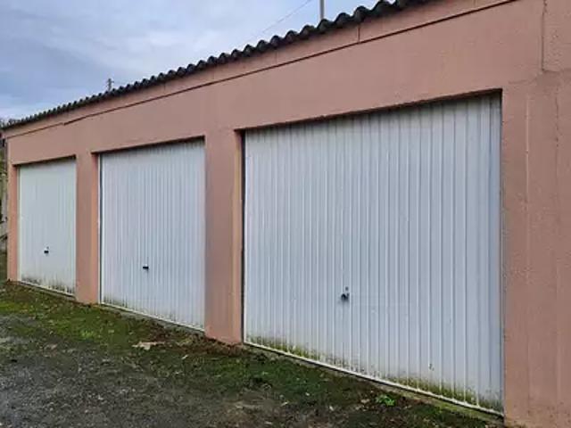Garage vente à Rouen, Ruan