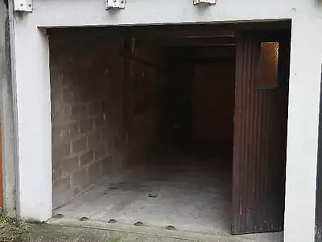 Garage vente à Rouen, Ruan
