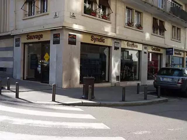Garage location à Vieux-Marché-Cathédrale, Rouen