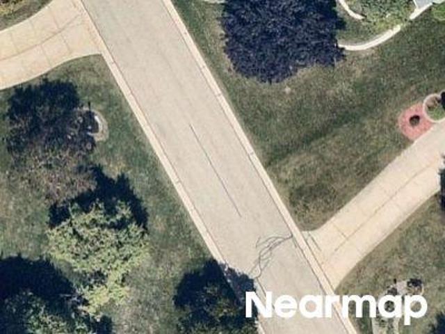 Property for sale in Pewaukee, Wisconsin