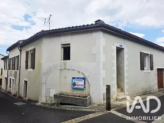 Maison vente à Rouillac