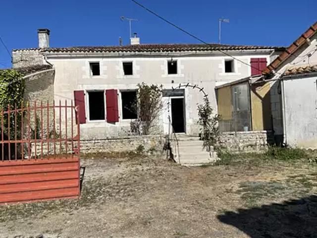 Maison vente à Rouillac