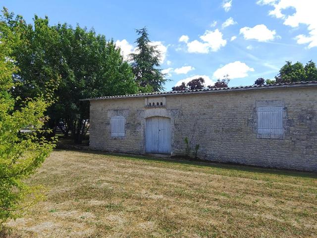 Maison vente à Cognac, Rouillac