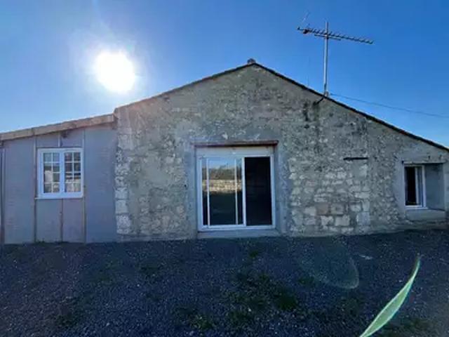 Maison vente à Angoulême, Roullet-saint-estèphe