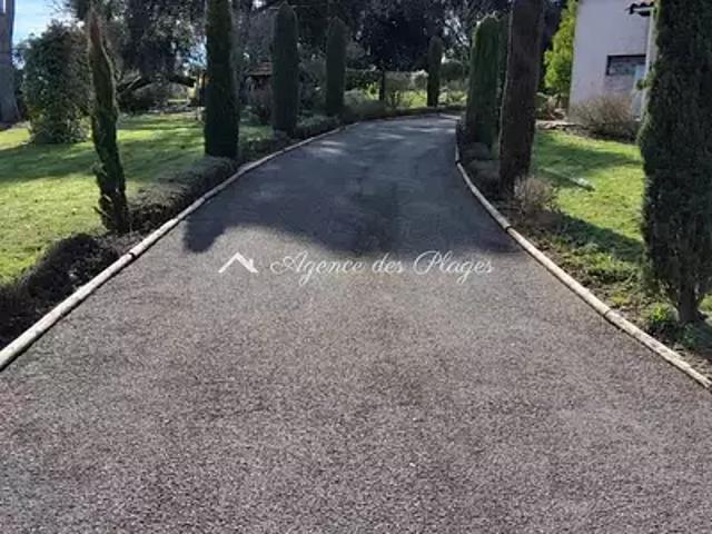 Maison vente à Angoulême, Roullet-saint-estèphe