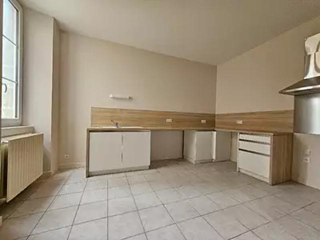 Maison location à Angoulême, Roullet-saint-estèphe